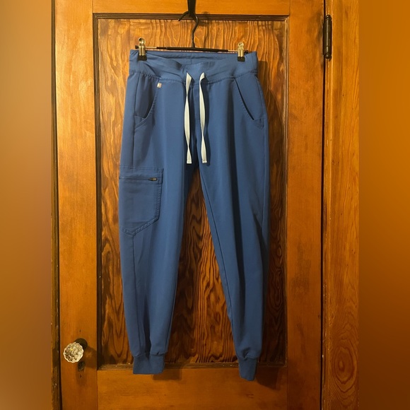 Figs Pants & Jumpsuits Figs Zamora Joggers Scrub Pants In Royal